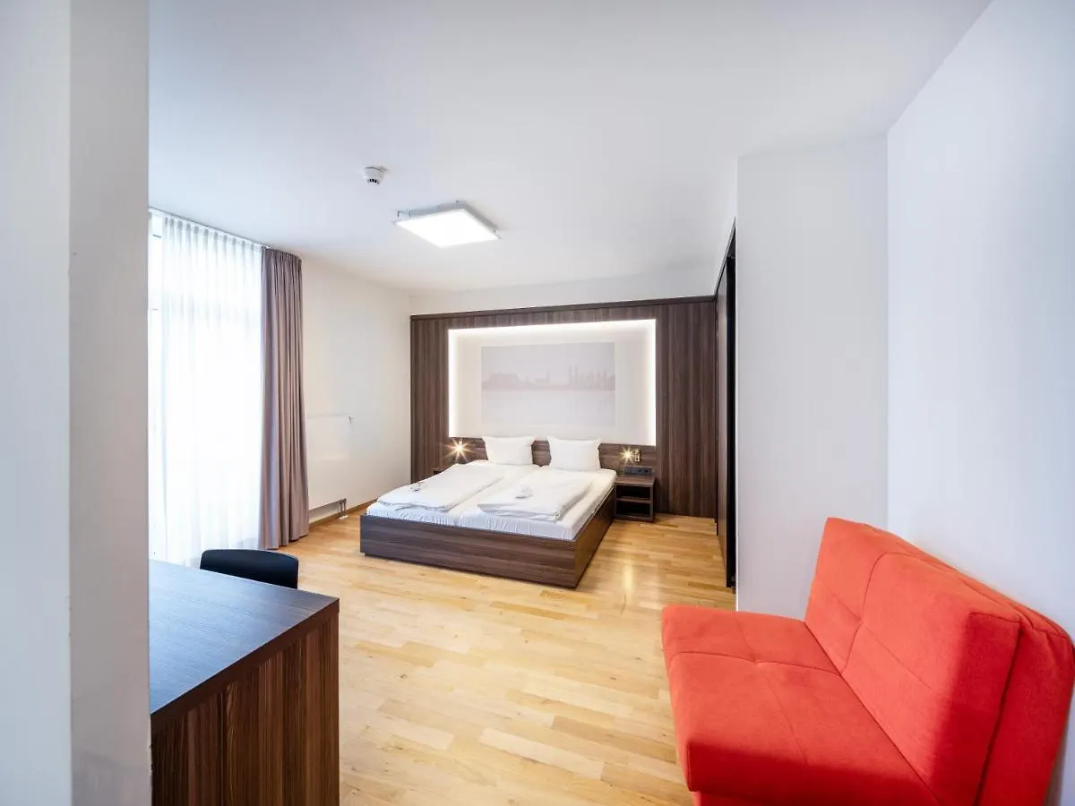 Sevendays Hotel Boardinghouse Хайдельберг 3*,