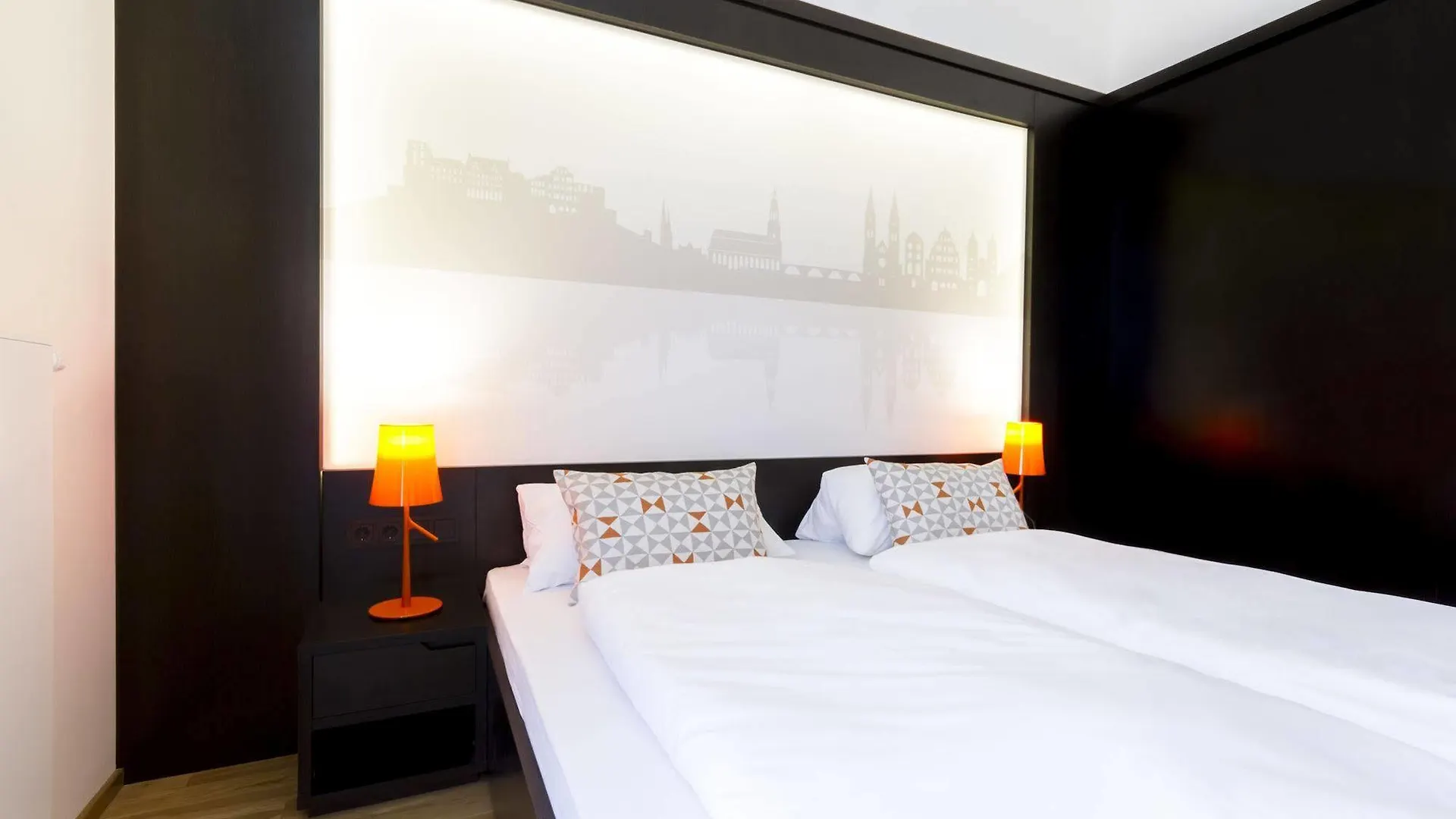 *** Апарт-отель Sevendays Hotel Boardinghouse Хайдельберг Германия